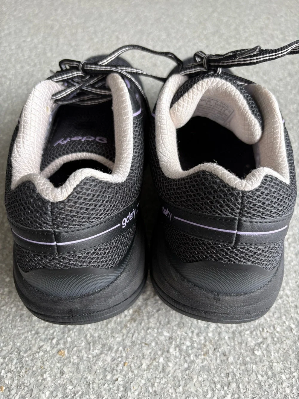 Gravity Defyer Women's Mighty Walk Shoes size 9.5